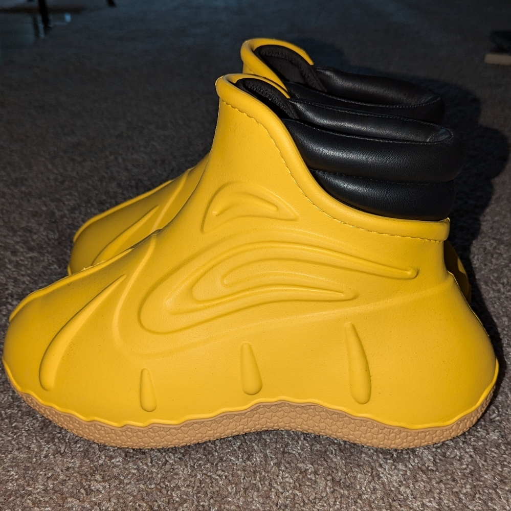 NLE Choppa duck boots